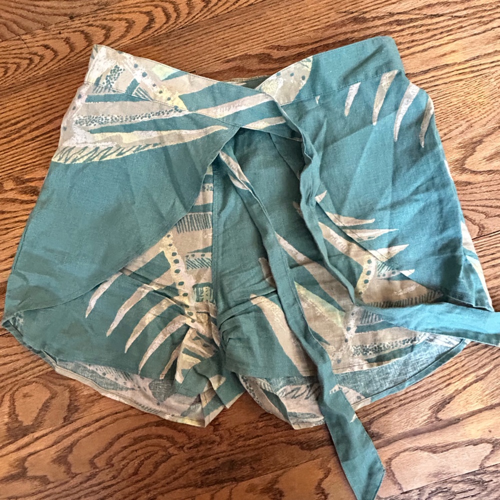 Patagonia Teal and Beige Women Shorts